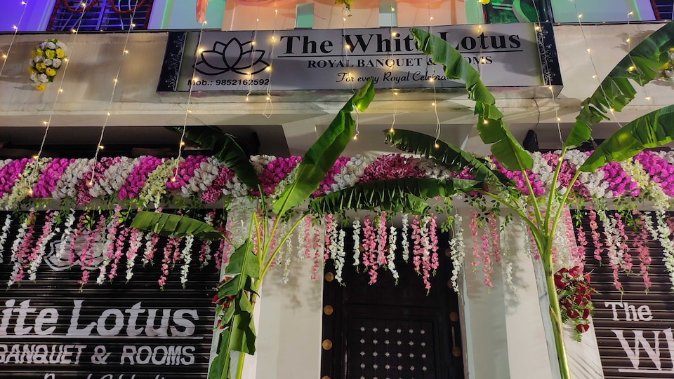 SPOT ON The White Lotus, Patna, Patna