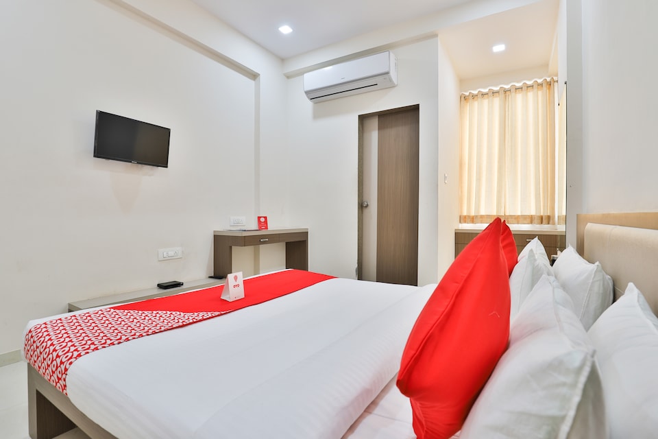 OYO 12309 Hotel Ananya, Kalol Gandhinagar, Gandhinagar