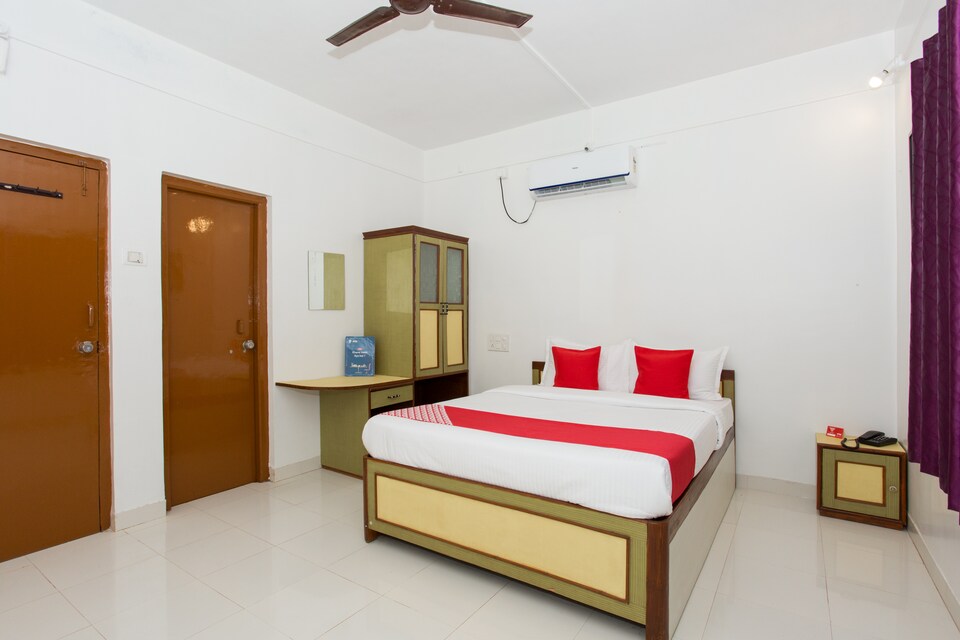 OYO 12316 Hotel Silver inn, Bhose Mahabaleshwar, Mahabaleshwar