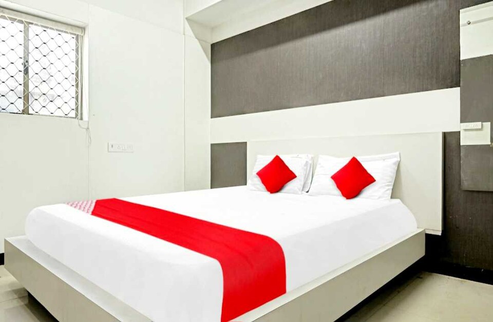 OYO Flagship 70182 Meerat Guest House, Salt Lake Kolkata, Kolkata