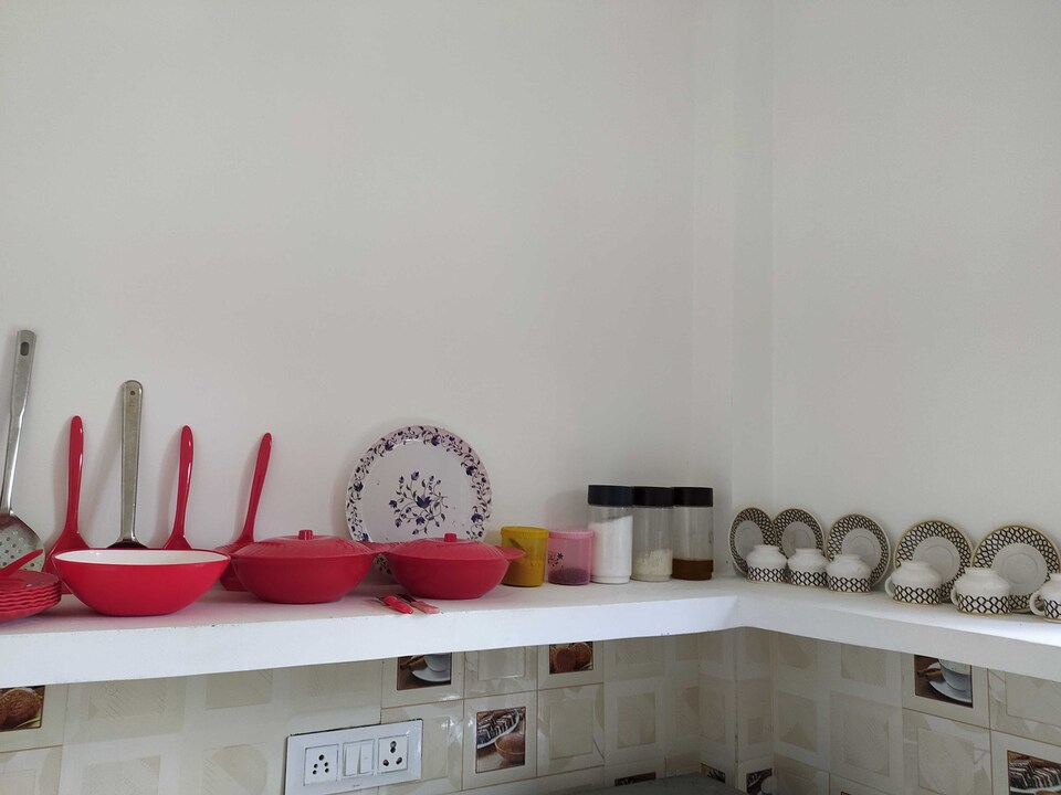 POP HOME 701840 Ashirwad Villa, Godowlia, Varanasi