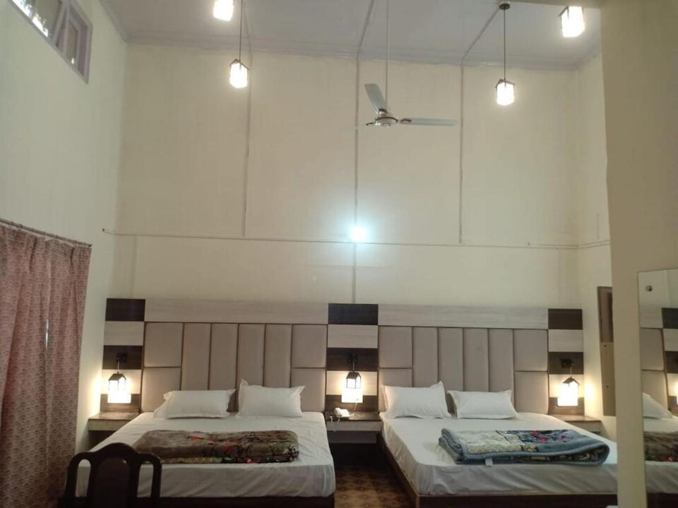 POP Moonlight Resort, Library Road Mussoorie, Mussoorie