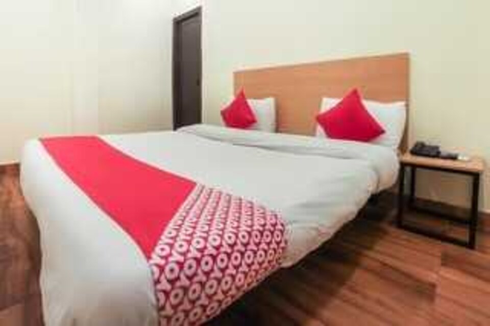 Flagship Hotel inn Grand, Pitampura - Rohini Delhi, Delhi