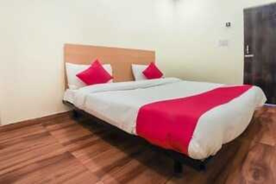 Flagship Hotel inn Grand, Pitampura - Rohini Delhi, Delhi