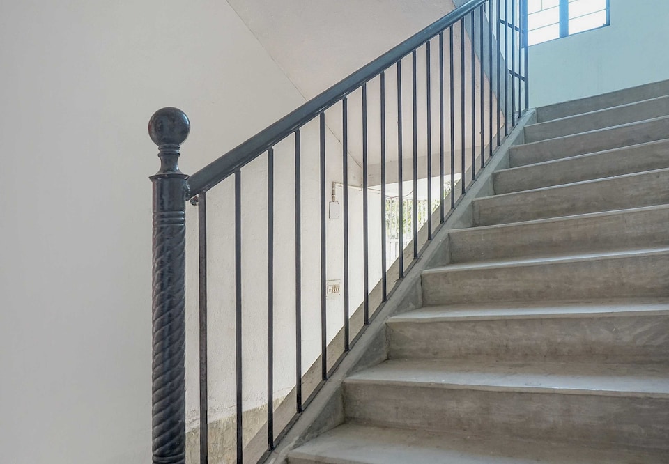 Hotel O Kashyap Heritage, Bailey Road, Patna