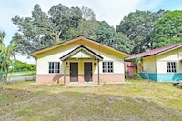 OYO 90657 D'ambang Resort 