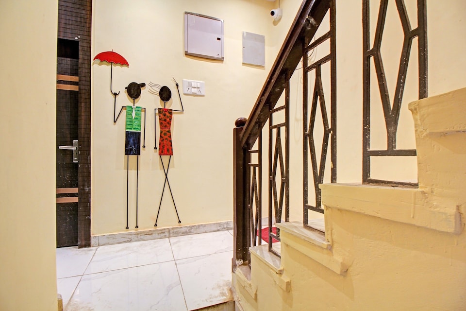 Super Hotel O Avenue Inn Near Birla Mandir, Gariahat Kolkata, Kolkata