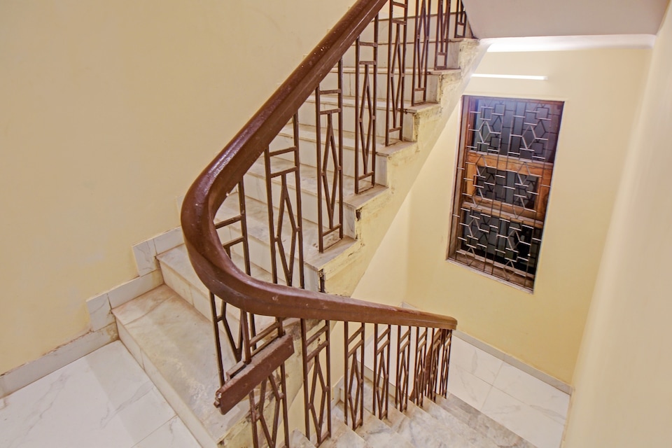 Super Hotel O Avenue Inn Near Birla Mandir, Gariahat Kolkata, Kolkata