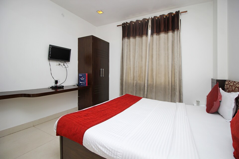 POP Hotel Taj Prince, Shilpgram, Agra