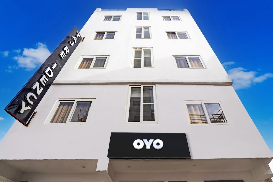 Collection O Residency Near Dwarka Sector 21 Metro Station, Dwarka Delhi, Delhi