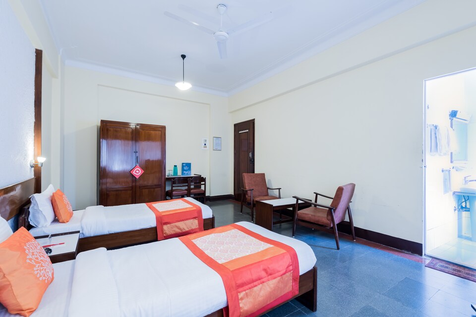 OYO 1557 Hotel Sea Green South, Mumbai CST-Churchgate-Colaba, Mumbai