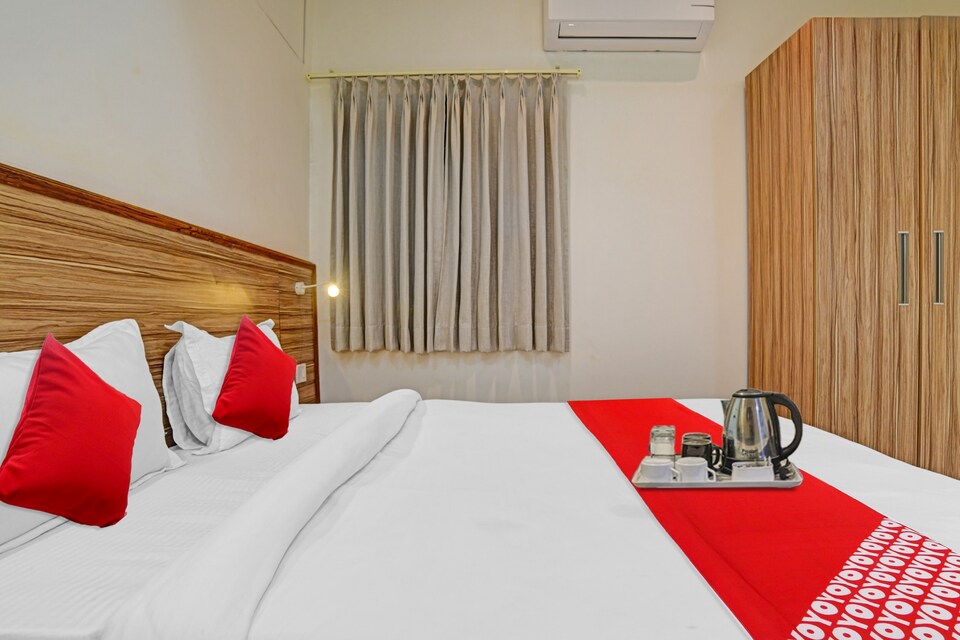 OYO Flagship 702100 Hotel Swag Stay 108 , Vijay Nagar Indore, Indore