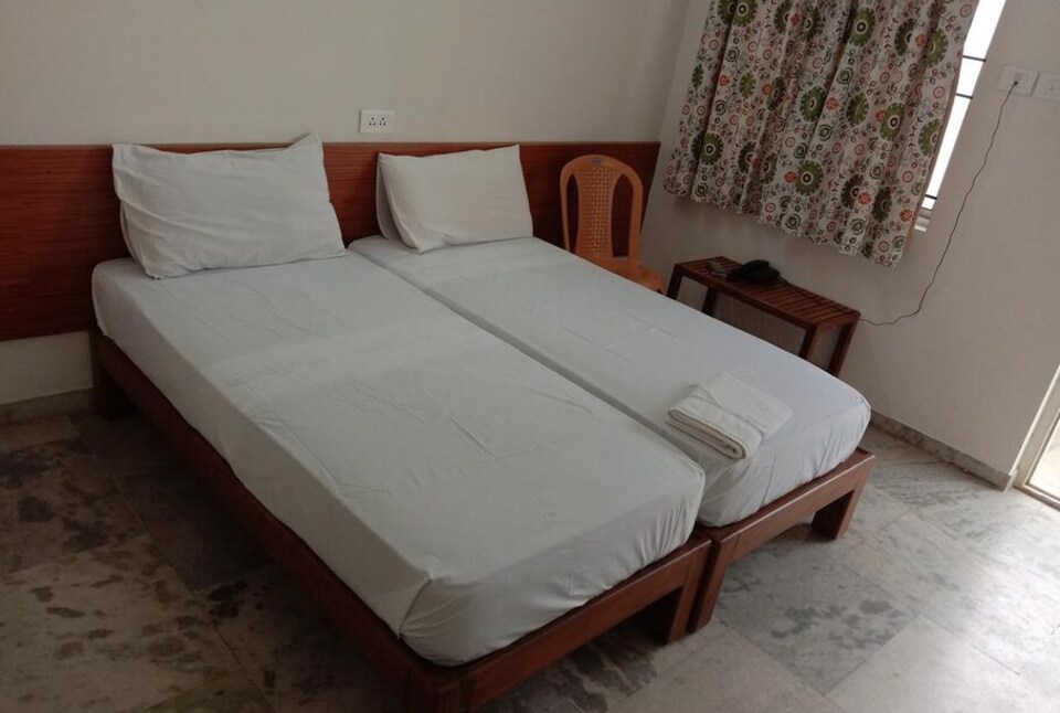 Live as COM370, Railway Station Coimbatore, Coimbatore