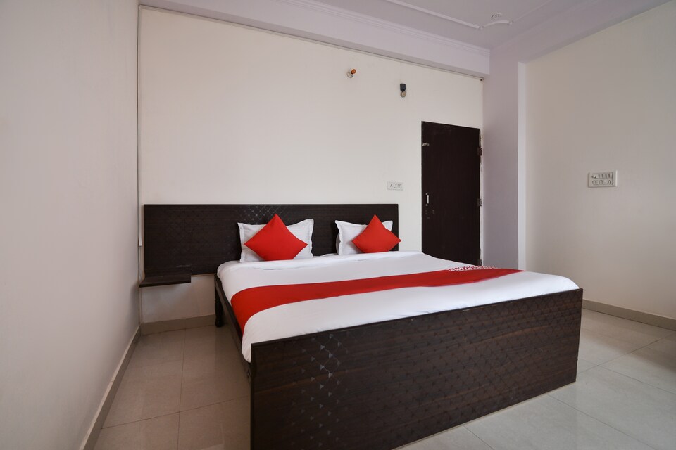 POP Hotel Sapphire Palace 2, Jaipur Airport, Jaipur