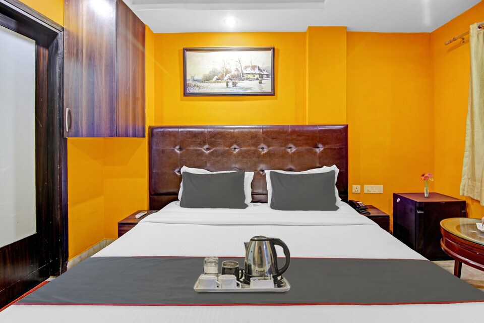 Collection O Hotel Home Stay Near Dwarka Sector 21 Metro Station, Dwarka Delhi, Delhi