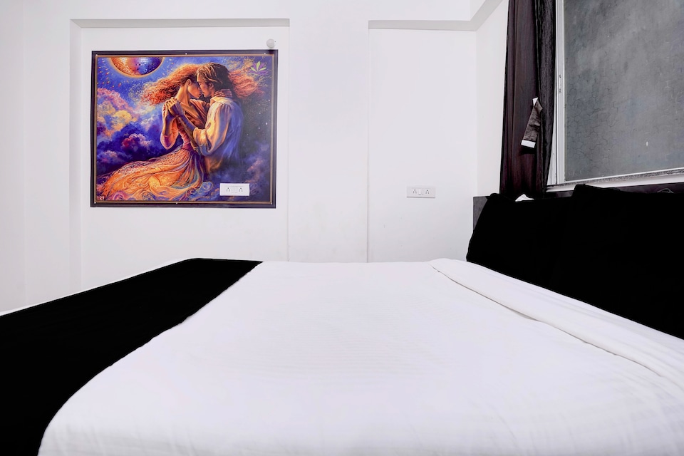 Hotel O Blossom Inn, Katraj Khed Shivapur Pune, Pune