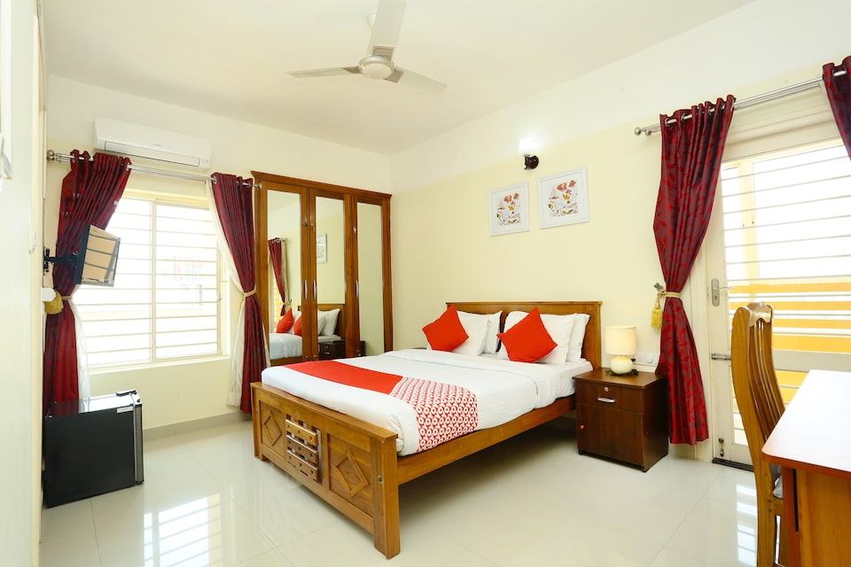 SilverKey Executive Stays 20011 TechnoPark Campus 2, Medical College - Pattom, Trivandrum