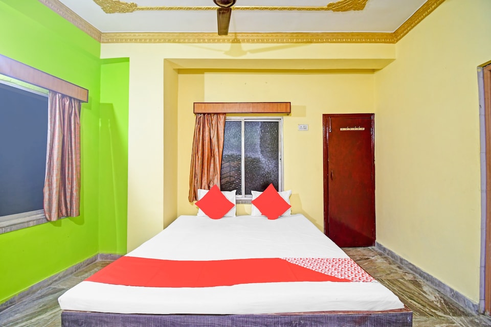 Flagship Bigboss Hotel & Restaurant With Lodging, Howrah Kolkata, Kolkata