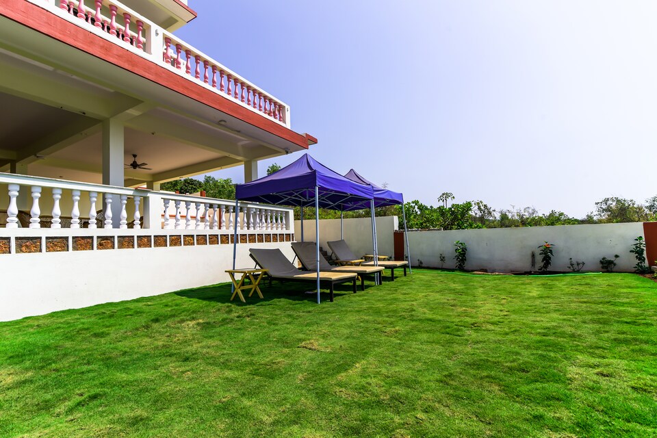 Capital O 12343 Aarya Boulevard, Ashwen Arambol Goa, Goa