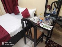 OYO Hotel Palm Near Gautam Buddha Park