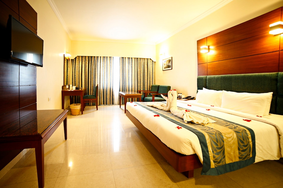 OYO 8769 Hotel Shenbaga, Pondicherry City Centre, Pondicherry
