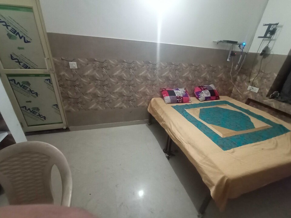 POP Taj Resort, Shilpgram, Agra