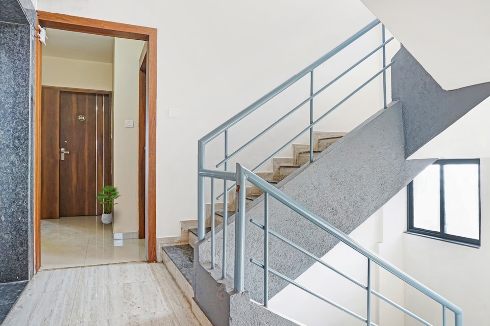 OYO Sai Krupa Lodging & Boarding , Viman Nagar, Pune