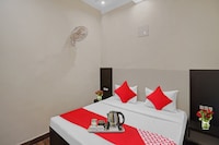 Hotel O Kwins Residency