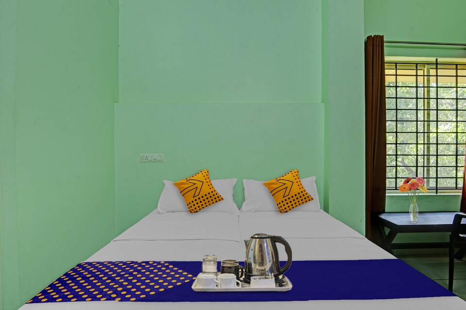 SPOT ON Ar Lodge Non Ac Rooms, Varkala, Varkala