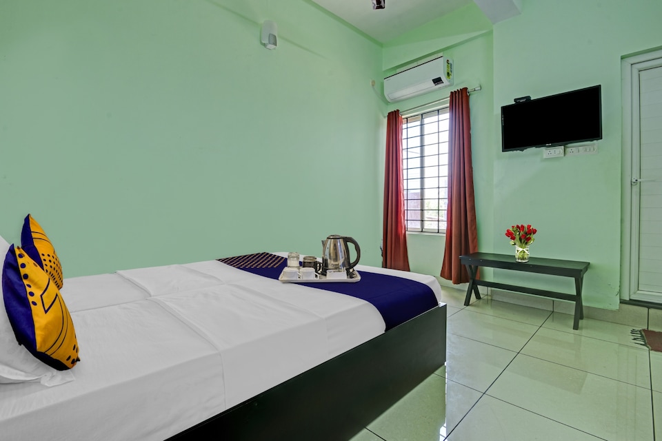SPOT ON Ar Lodge Non Ac Rooms, Varkala, Varkala