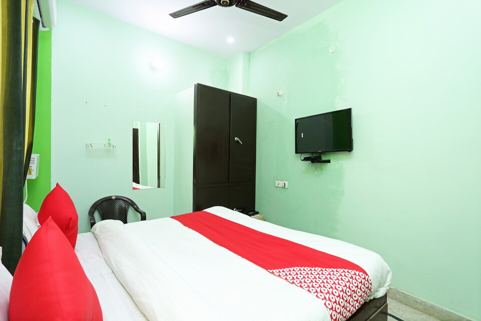 OYO Flagship 702515 Hotel Srv, Bhupatwala Haridwar, Haridwar