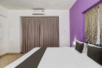 Collection O Royal Apartments