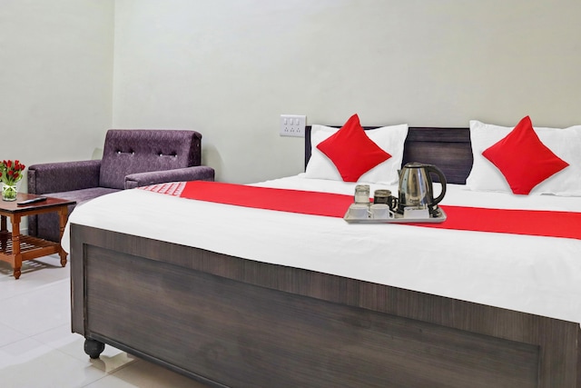 Hotel O Samridhi