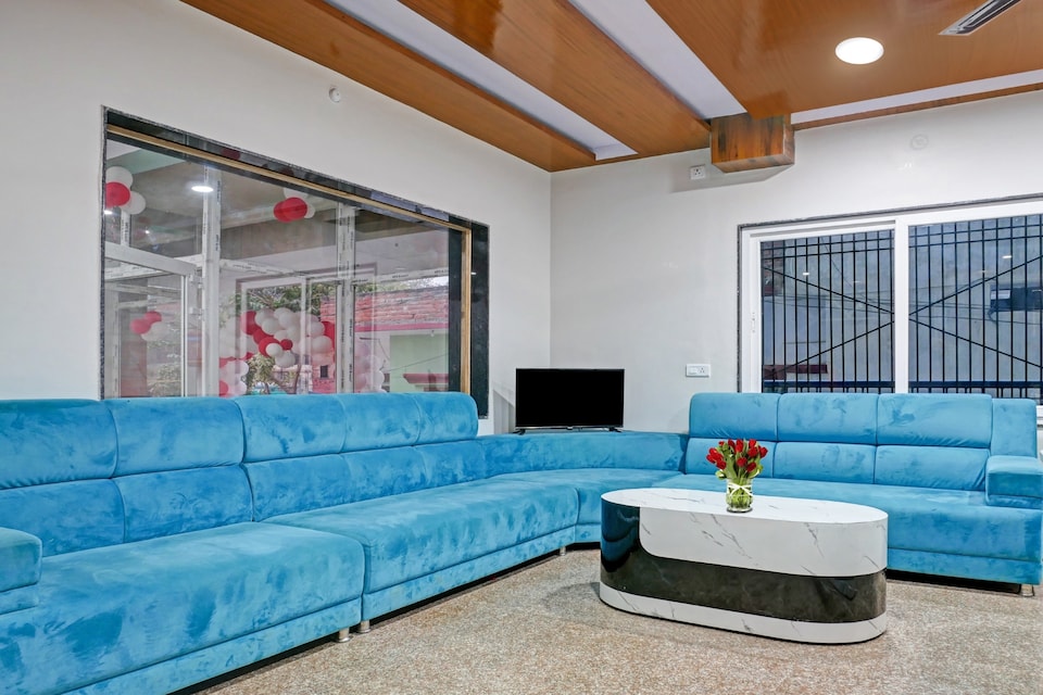 Hotel O Navneeta Grand, Lanka, Varanasi