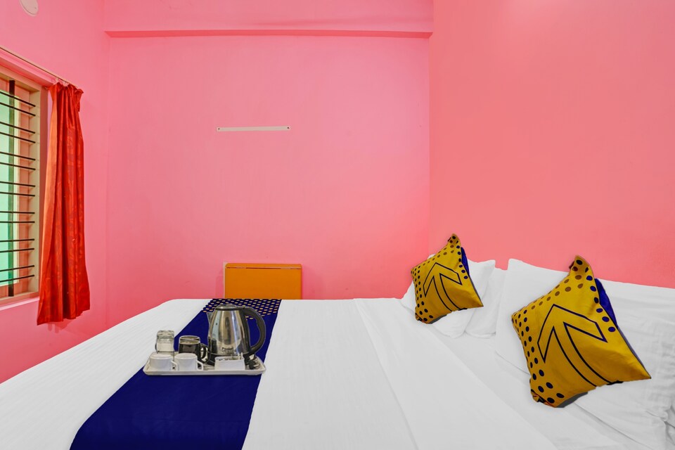 SPOT ON The New View Palace, Technopark Trivandrum, Trivandrum