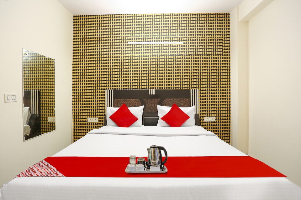 Flagship Hotel Amira Residency Near Palam Metro Station, Dwarka Delhi, Delhi