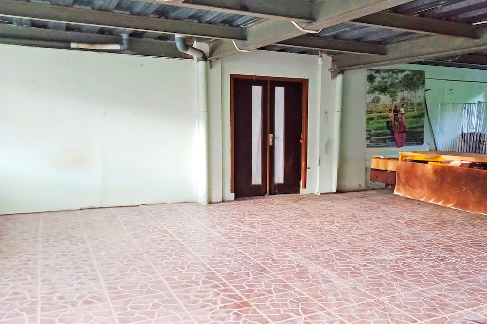 OYO 91876 Hotel Putri Gading 2, Central Bengkulu, Bengkulu