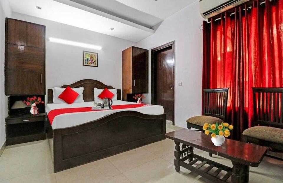 POP White House, Nizamuddin Delhi, Delhi