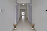 Hotel O KSR Bengaluru City Junction Formerly Gurudev Residency