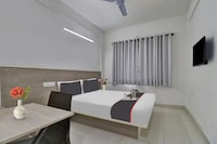 Hotel O KSR Bengaluru City Junction Formerly Gurudev Residency