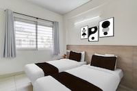 Super Hotel O KSR Bengaluru City Junction Formerly Gurudev Residency