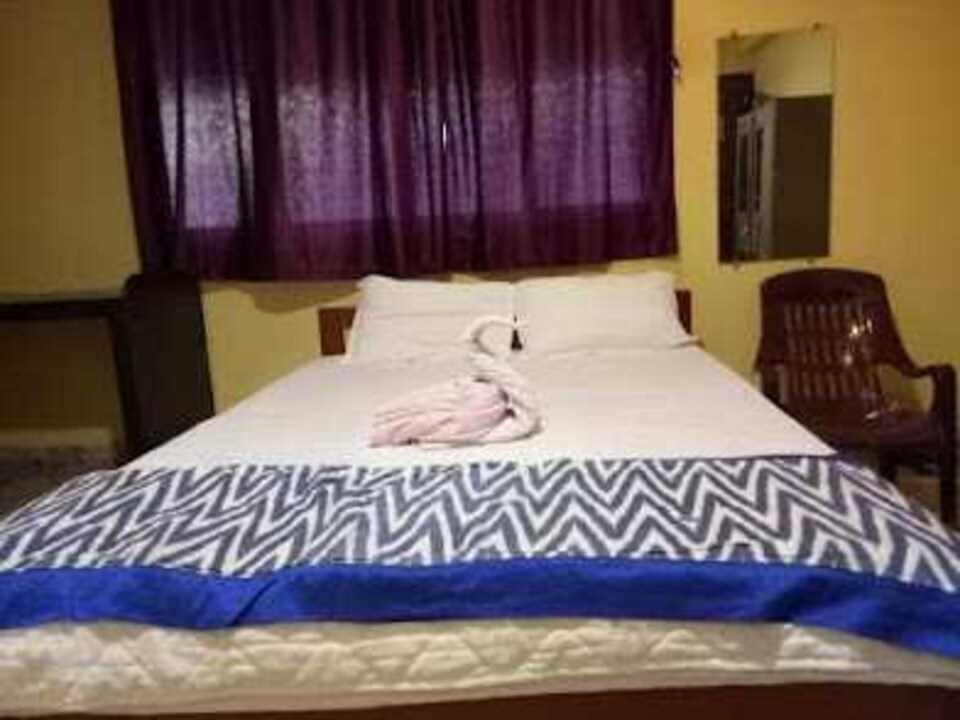 POP Banda Stays Calangute, Calangute Goa, Goa