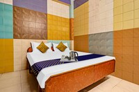 SPOT ON Mayank Saini Guest House