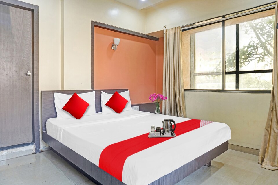 OYO 702763 Laxmi Lodge, Katraj Khed Shivapur Pune, Pune