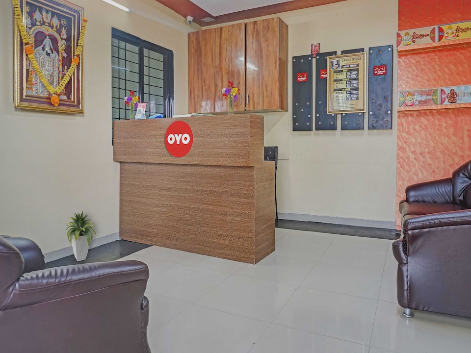 OYO 702763 Laxmi Lodge, Katraj Khed Shivapur Pune, Pune