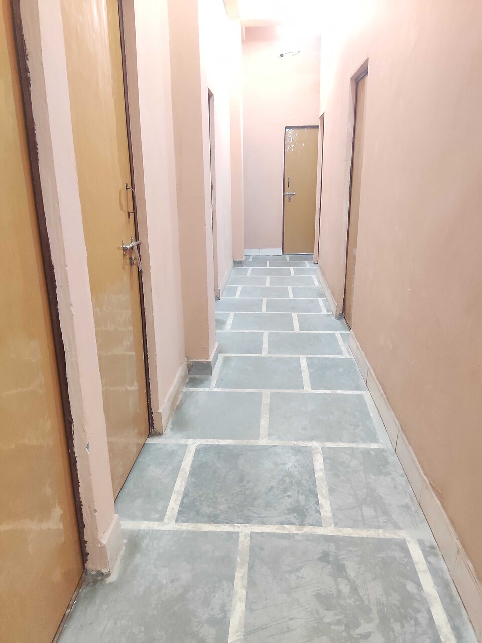 Flagship Sukoon Inn Hotel Near Johari Enclave Metro Station, Anand Vihar Delhi, Delhi