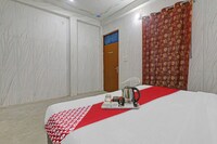 Hotel O Sana Guest House Near Chaudhary Charan Singh International Airport
