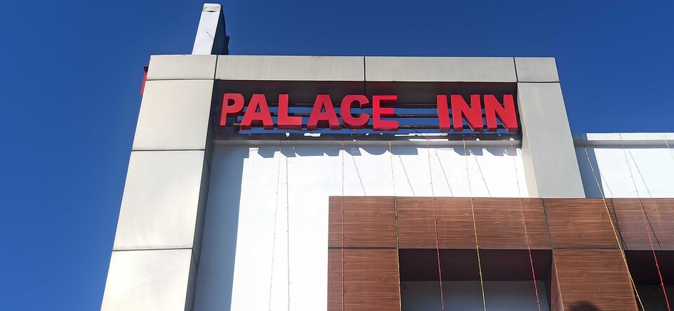 OYO HOME 702835 Palace Inn, Ganeshguri Guwahati, Guwahati