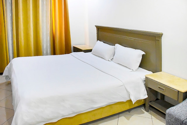 OYO 655 Home Furnished Apartments Studio