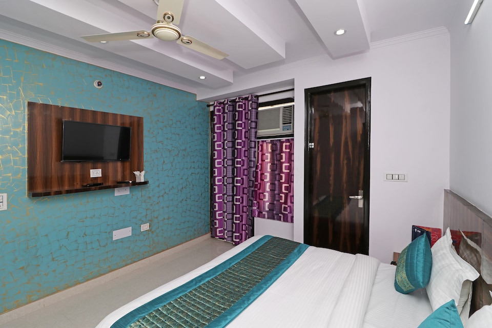 OYO Hotel Orbit Near Dwarka Sector 9 Metro Station, Airport-Dwarka Delhi, Delhi